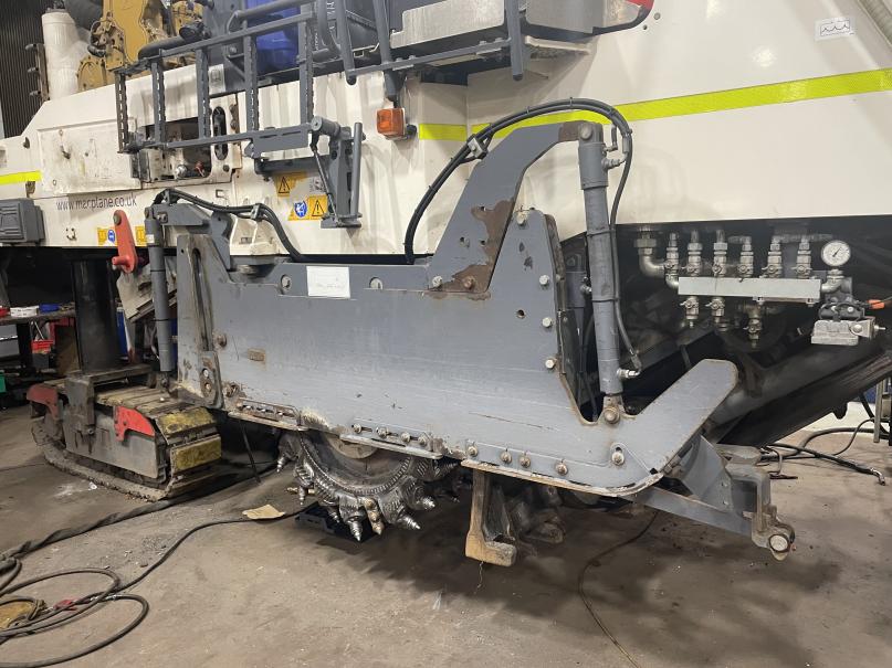 UK road planer large